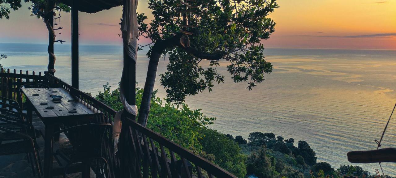 Balcony On The Rocks Villa Agioi Saranta Екстериор снимка