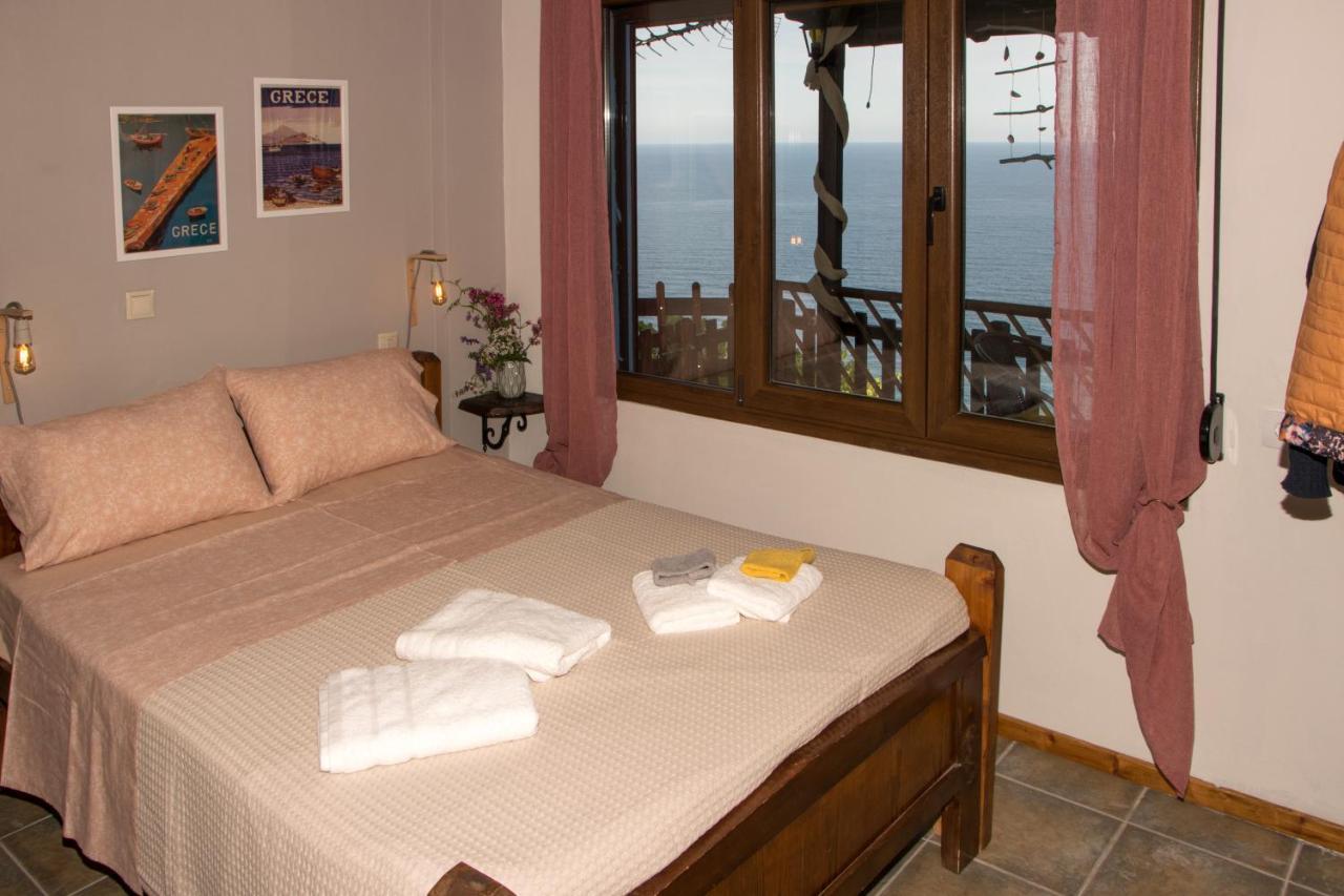 Balcony On The Rocks Villa Agioi Saranta Екстериор снимка